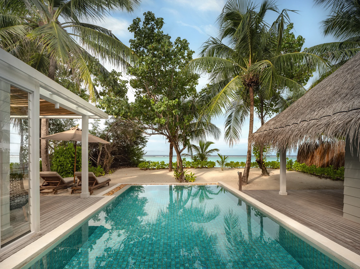 Deluxe Beach Villa Suite with Pool · One bedroom · deluxe suite